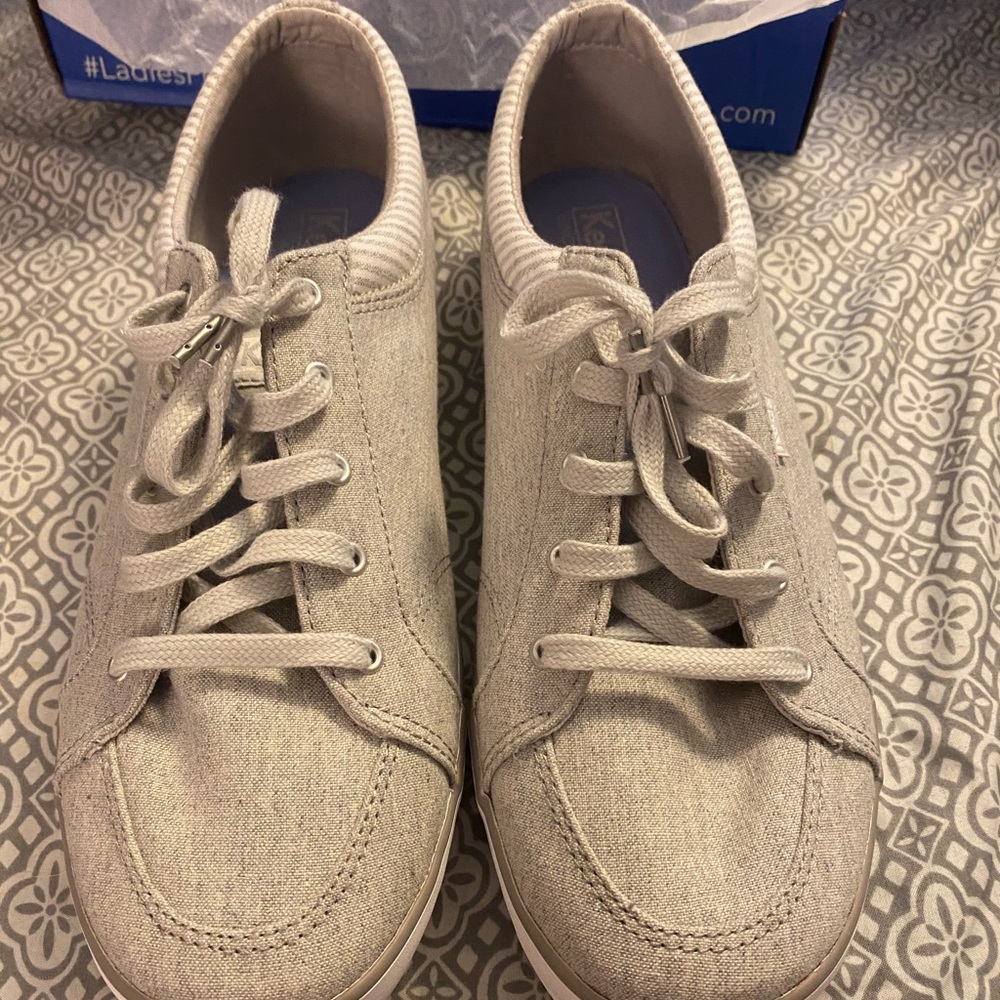 Women’s Keds Size 10 Wide